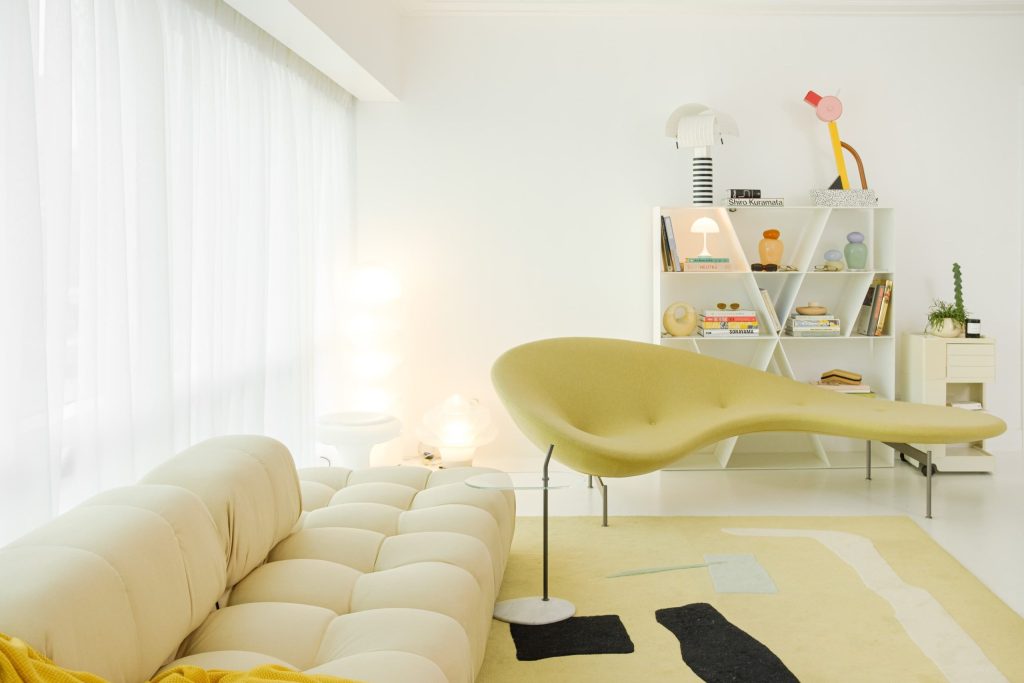 Home 4 en linea barcelona chaise longue eda mame