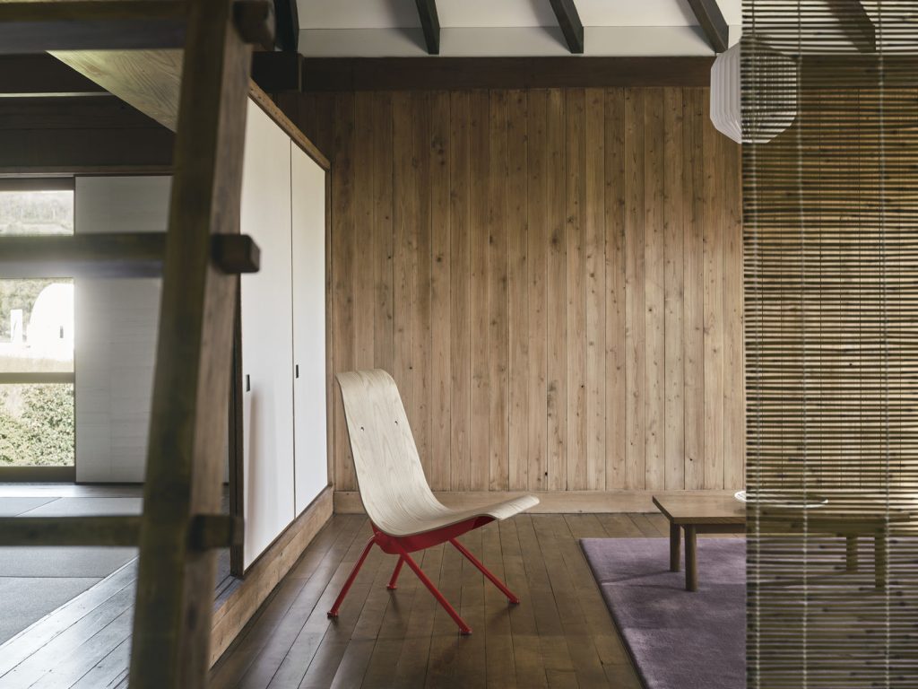 en-linea-barcelona-silla-antony-jean-prouve-15 en linea barcelona silla antony jean prouve 15