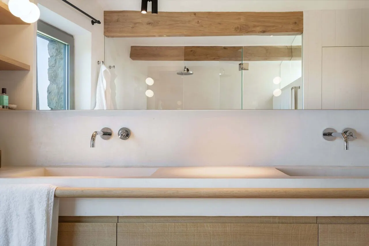 Baños en Masía en Empordà — En Línea Barcelona
