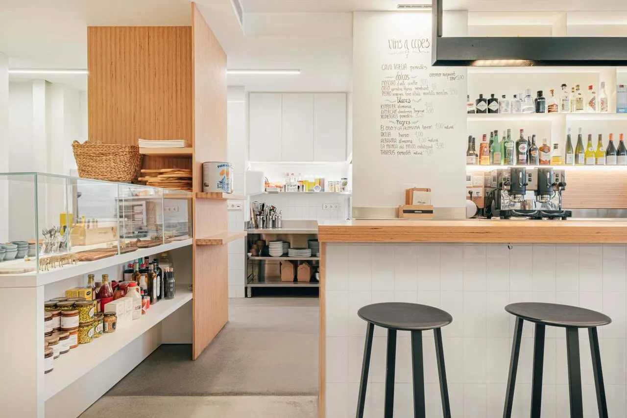 Restaurante en Gracia — En Línea Barcelona
