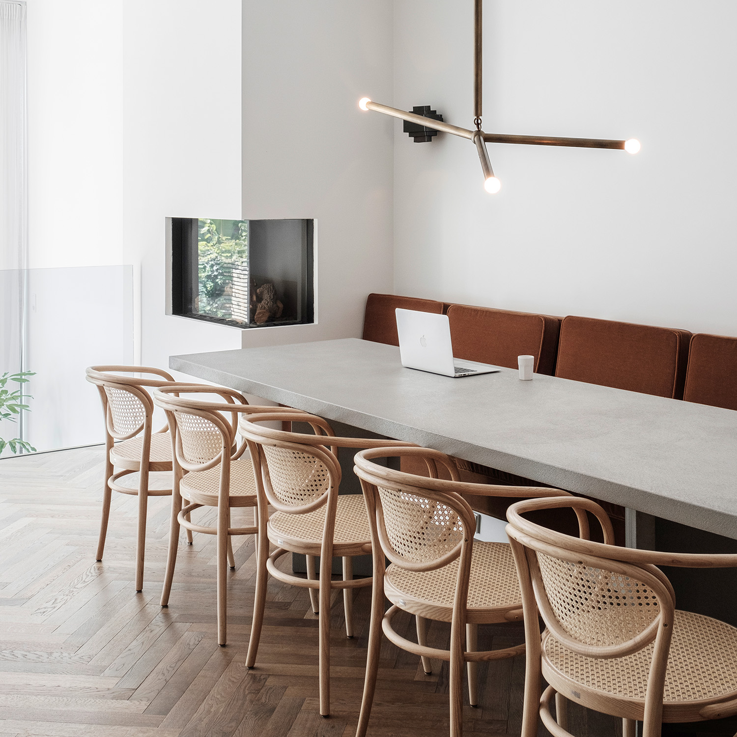 thonet_210_R_buche_natur_01